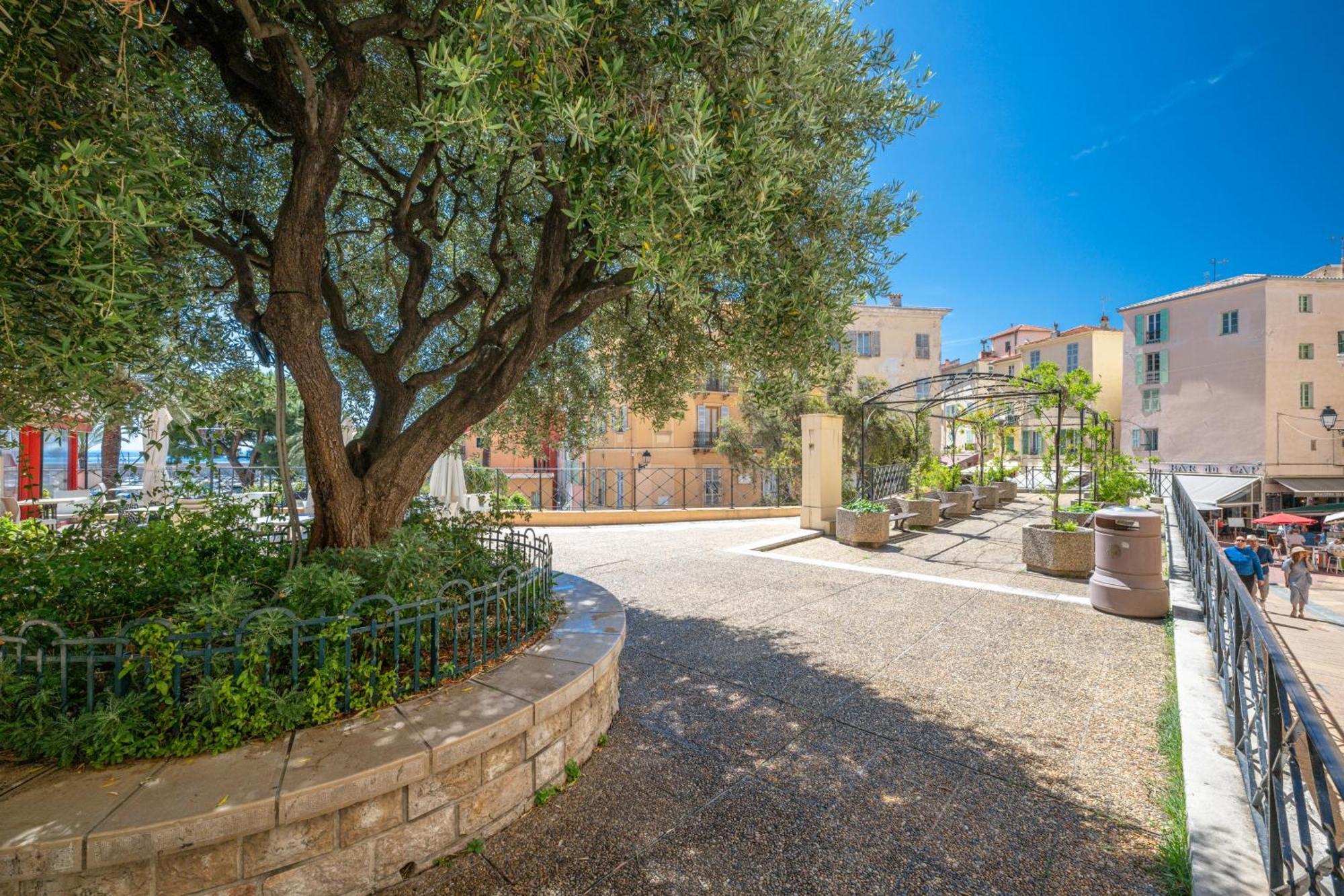 Les Sablettes - Bord De Mer - Vieille Ville - Parking Prive Menton Exterior foto